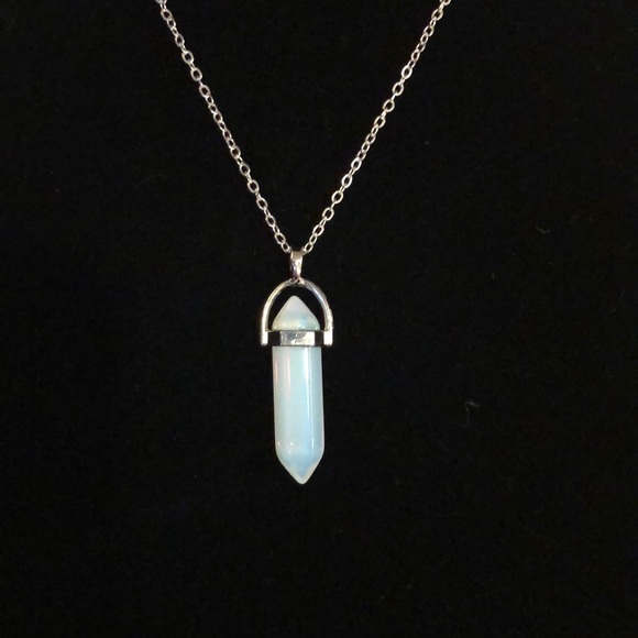 Crystal Point Necklace - Picture 3 of 6